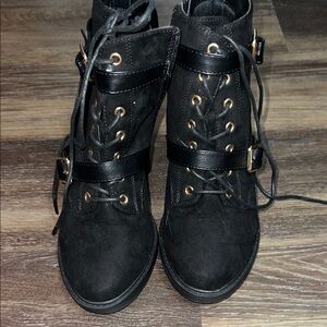 Stylish Black Lace-Up Ankle Boots